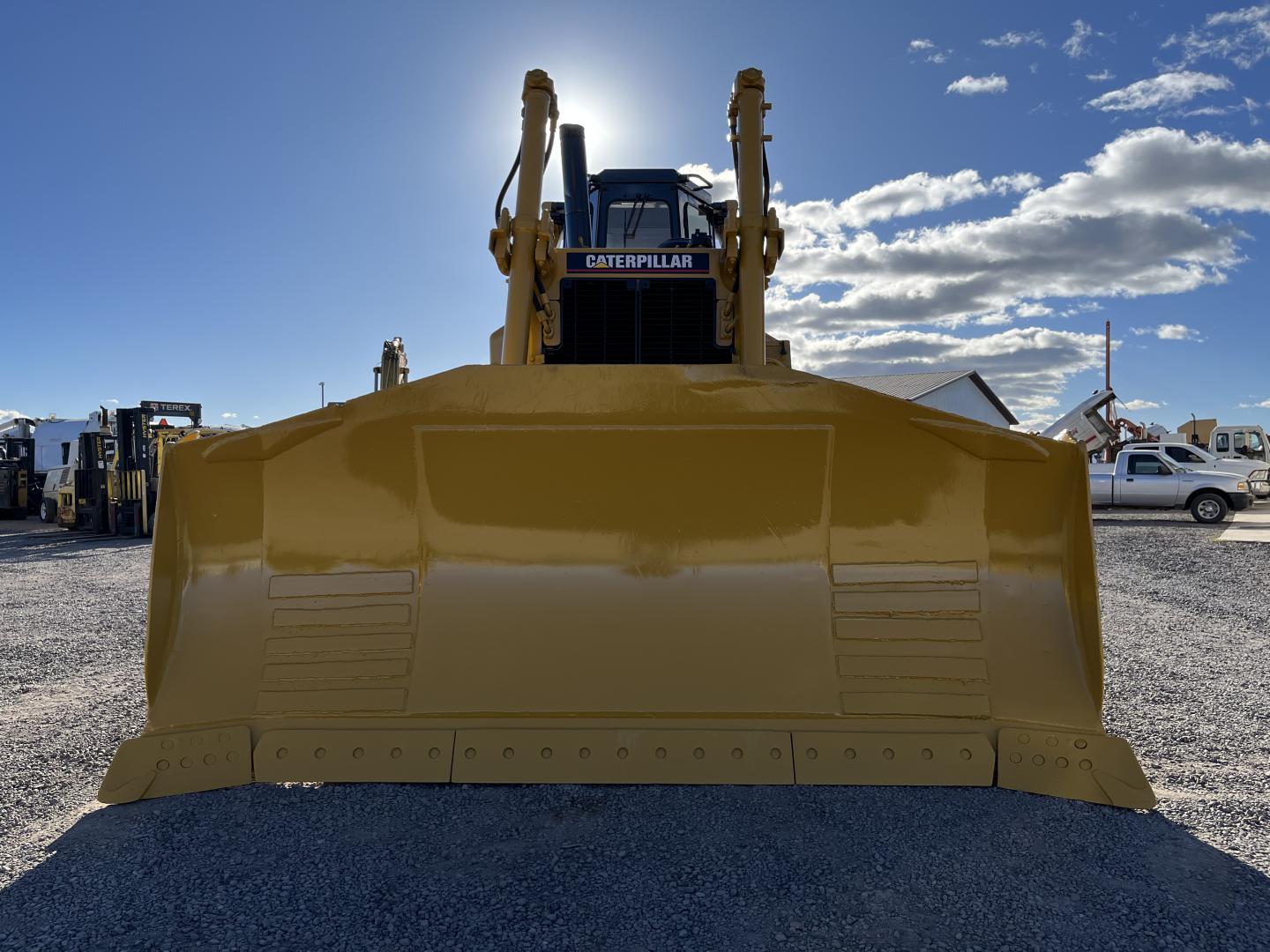 ./imagenes/INVOICE/2019/15809/TAPADOR FRONTAL CATERPILLAR D8N (8).JPG